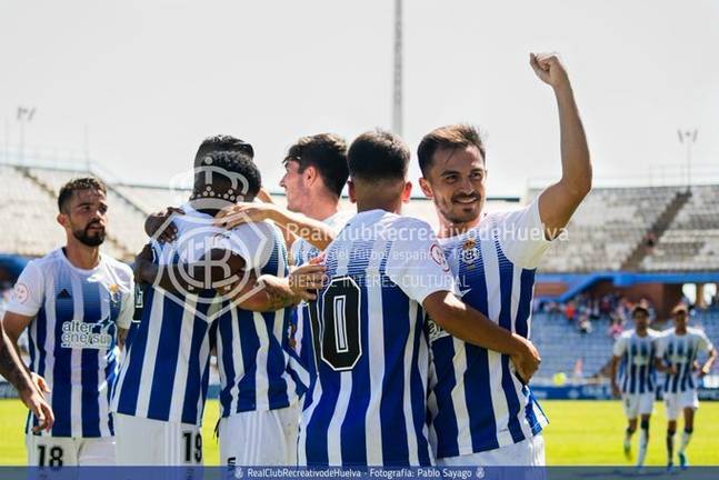 El Recreativo gana sin jugar