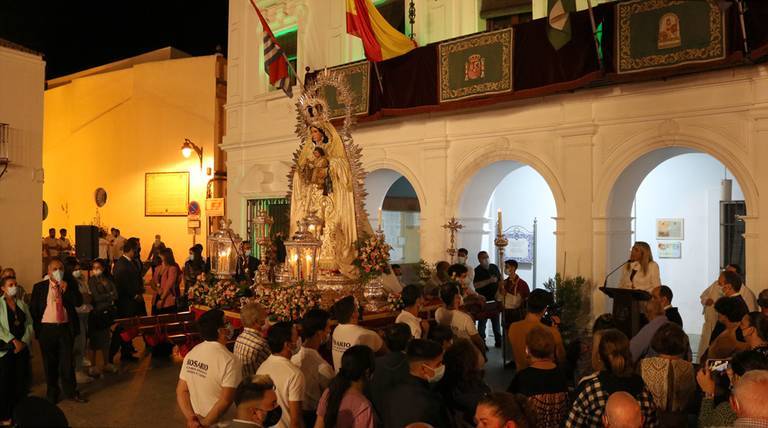 La Patrona de Cartaya procesiona por las calles tras dos años de pandemia