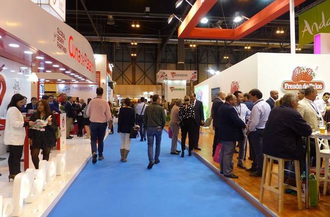 Diputación estará el martes en la inauguración de Fruit Attraction junto a las empresas onubenses