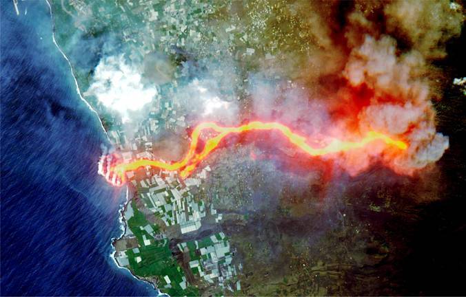 La lava del volcán de La Palma solo ocupa la mitad del terreno que rellenan los fosfoyesos