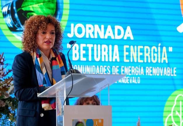 Limón subraya el papel de las Comunidades Energéticas en la transición verde