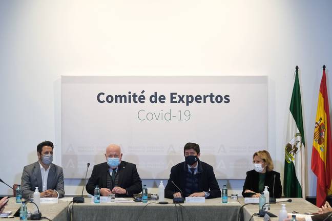 La Junta propone el certificado Covid y evitar aglomeraciones ante el aun “bajo riesgo”