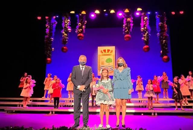 Candela Puerto, elegida reina infantil del Carnaval de Isla Cristina