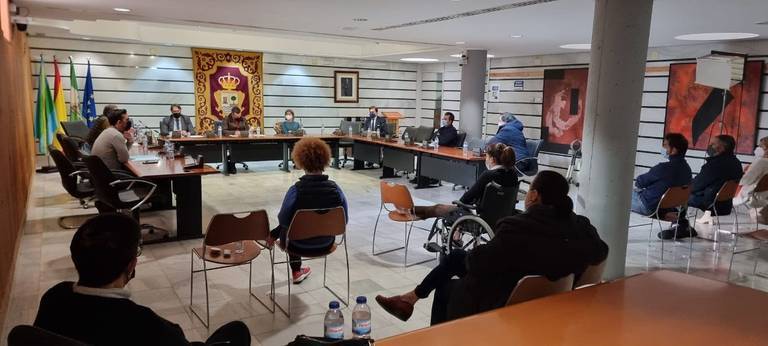 El Pleno de Punta zanja el plan de funcionarización de la alcaldesa en pleno mandato