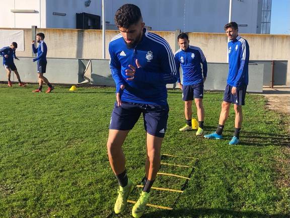 El Recre vuelve a los entrenamientos en medio de un mar de dudas