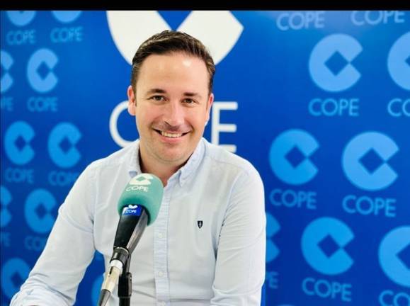 Nacho Molina: “Cuando se fundó Nueva York ya había cofradías en Huelva hartas de salir a la calle”