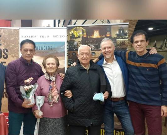 Los Hermanos Lagares estrenan el documental del empresario que dio vida a Bodegas Roldán