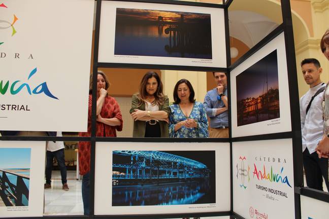 La Cátedra de Turismo Industrial muestra en imágenes la belleza de los puertos de Huelva
