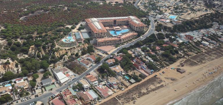 Imagen aérea playa Mazagón