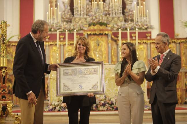 El Puerto estrecha lazos con la Hermandad del Rocío de Huelva